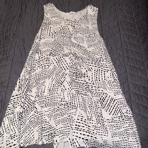 White and Black dress (S)